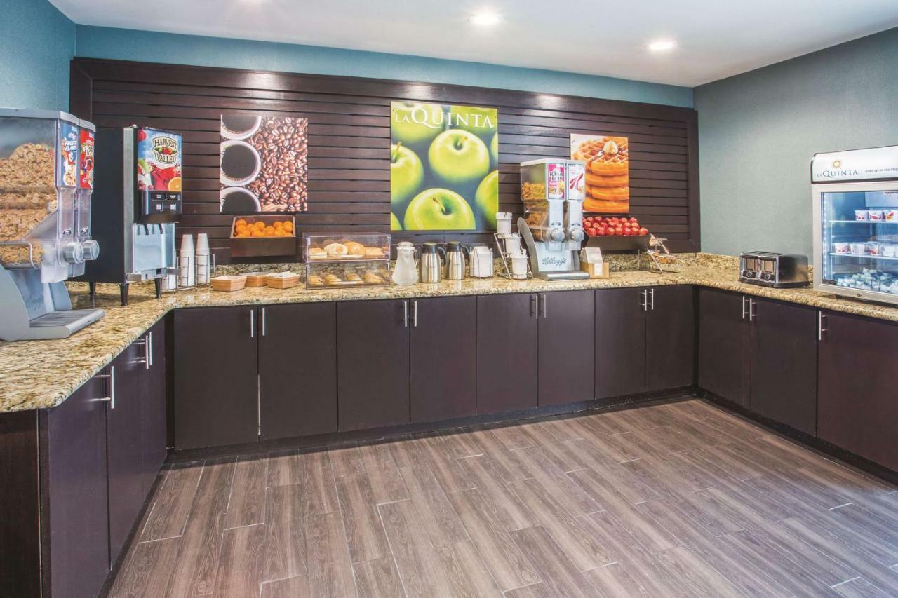La Quinta By Wyndham O'Fallon, Il - St. Louis Luaran gambar